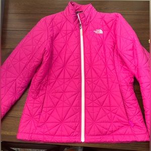 Women’s The North Face Quilted Jacket, Hot Pink, Size L